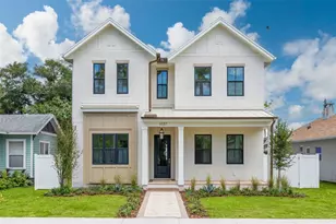 1037 26th Ave N, Saint Petersburg, FL 33704 - Photo 1
