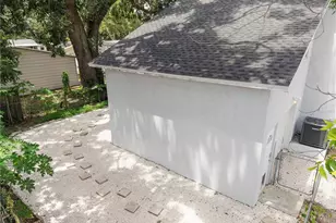 211 E 131st Ave, Tampa, FL 33612 - Photo 41