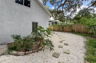 211 E 131st Ave, Tampa, FL 33612 - Photo 39