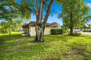 9812 85th Way, Seminole, FL 33777 - Photo 21