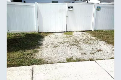 902 Samy Drive, Tampa, FL 33613 - Photo 23