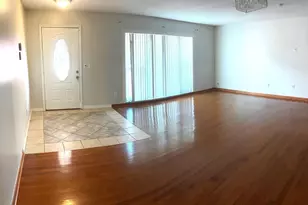 902 Samy Dr, Tampa, FL 33613 - Photo 7