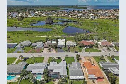 3960 Headsail Drive, New Port Richey, FL 34652 - Photo 41