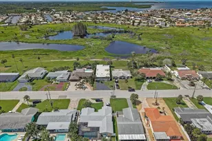 3960 Headsail Dr, New Port Richey, FL 34652 - Photo 41