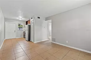 1771 Russell St S, Saint Petersburg, FL 33712 - Photo 3