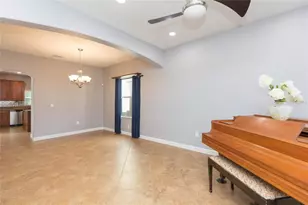 11508 Mansfield Point Dr, Riverview, FL 33569 - Photo 7