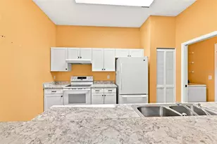 2472 Nantucket Harbor Loop, Sun City Center, FL 33573 - Photo 15