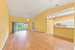 2472 Nantucket Harbor Loop, Sun City Center, FL 33573 - Photo 5