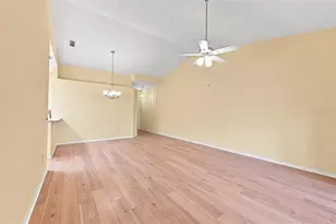 2472 Nantucket Harbor Loop, Sun City Center, FL 33573 - Photo 11