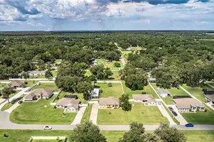 6419 English Creek Dr, Lakeland, FL 33811 - Photo 7
