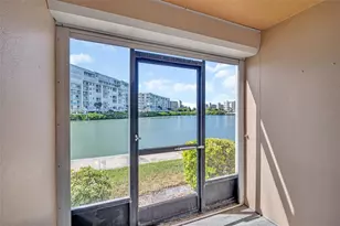 7930 Sun Island Dr S, South Pasadena, FL 33707 - Photo 15