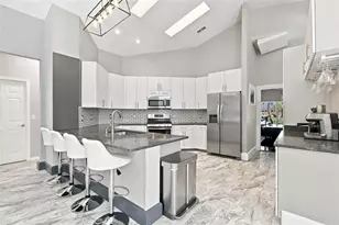 16018 Wilmington Pl, Tampa, FL 33647 - Photo 9