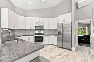 16018 Wilmington Pl, Tampa, FL 33647 - Photo 17