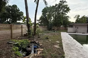 384 Lentz Rd, Belleair Bluffs, FL 33770 - Photo 5