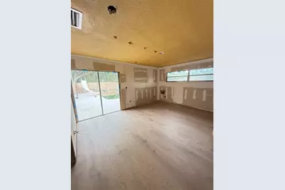 384 Lentz Road, Belleair Bluffs, FL 33770 - Photo 21