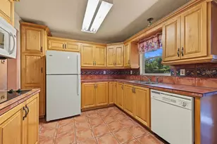 211 Druid Hills Rd, Temple Terrace, FL 33617 - Photo 13