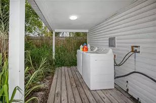 1250 Lakeview Rd, Clearwater, FL 33756 - Photo 25