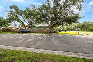 1250 Lakeview Rd, Clearwater, FL 33756 - Photo 35