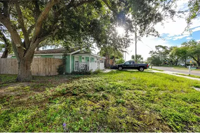 1250 Lakeview Road, Clearwater, FL 33756 - Photo 19
