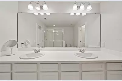 11530 Cambium Crown Drive, Riverview, FL 33569 - Photo 25