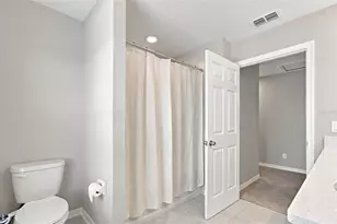 31840 Sapna Chime Dr, Wesley Chapel, FL 33545 - Photo 39