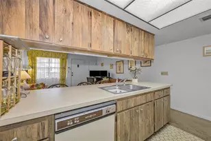 2400 Winding Creek Blvd, Clearwater, FL 33761 - Photo 13