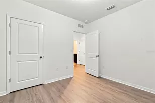 10920 Carlton Fields Dr, Riverview, FL 33579 - Photo 11