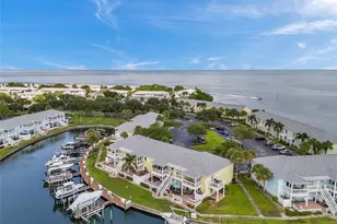 5257 Beach Dr SE, Saint Petersburg, FL 33705 - Photo 41