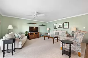 5257 Beach Dr SE, Saint Petersburg, FL 33705 - Photo 13