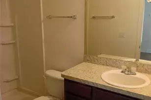 3814 N Garrison St, Tampa, FL 33619 - Photo 17