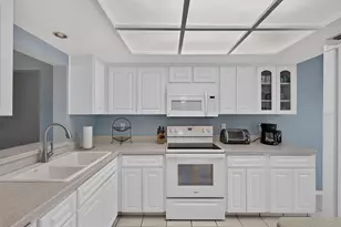 3167 Landmark Dr, Clearwater, FL 33761 - Photo 19