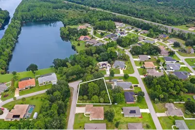 22 Lucas Lane, Palm Coast, FL 32137 - Photo 11