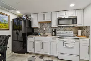 1377 S Washington Ave, Clearwater, FL 33756 - Photo 19