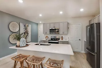 9885 Pelican Coast Drive, Dade City, FL 33525 - Photo 9