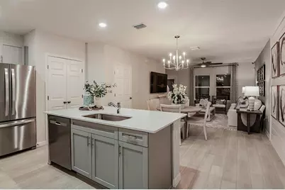 9885 Pelican Coast Drive, Dade City, FL 33525 - Photo 11