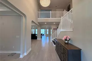 28661 Picana Ln, Wesley Chapel, FL 33543 - Photo 7