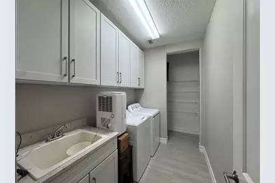 28661 Picana Lane, Wesley Chapel, FL 33543 - Photo 81
