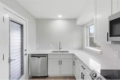 2950 W Bay Drive #B1, Belleair Bluffs, FL 33770 - Photo 11
