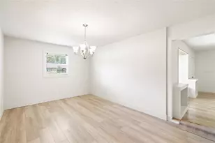 8212 Sunnyvale Pl, Tampa, FL 33615 - Photo 13