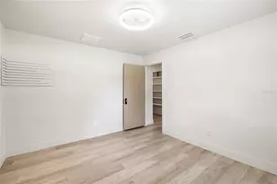 8212 Sunnyvale Pl, Tampa, FL 33615 - Photo 29