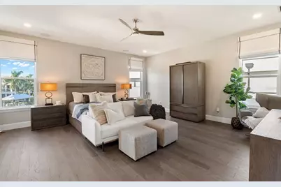 5215 W Neptune Way, Tampa, FL 33609 - Photo 7