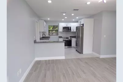 13674 120th Lane, Seminole, FL 33778 - Photo 3