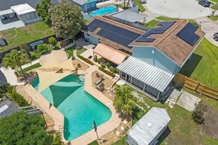 7103 Creekside Ct, Tampa, FL 33615 - Photo 7