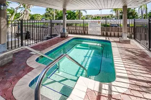 10355 Paradise Blvd, Treasure Island, FL 33706 - Photo 35