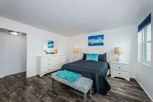 10355 Paradise Blvd, Treasure Island, FL 33706 - Photo 23