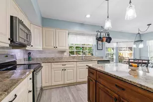13133 Greengage Ln, Tampa, FL 33612 - Photo 23