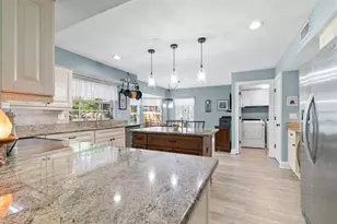 13133 Greengage Ln, Tampa, FL 33612 - Photo 17