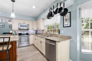 13133 Greengage Ln, Tampa, FL 33612 - Photo 19