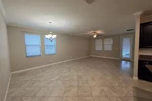 10049 Victory Gallop Loop, Ruskin, FL 33573 - Photo 17