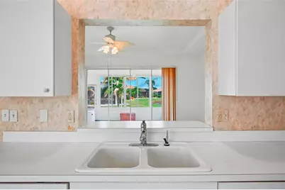 1104 Villeroy Drive, Sun City Center, FL 33573 - Photo 9